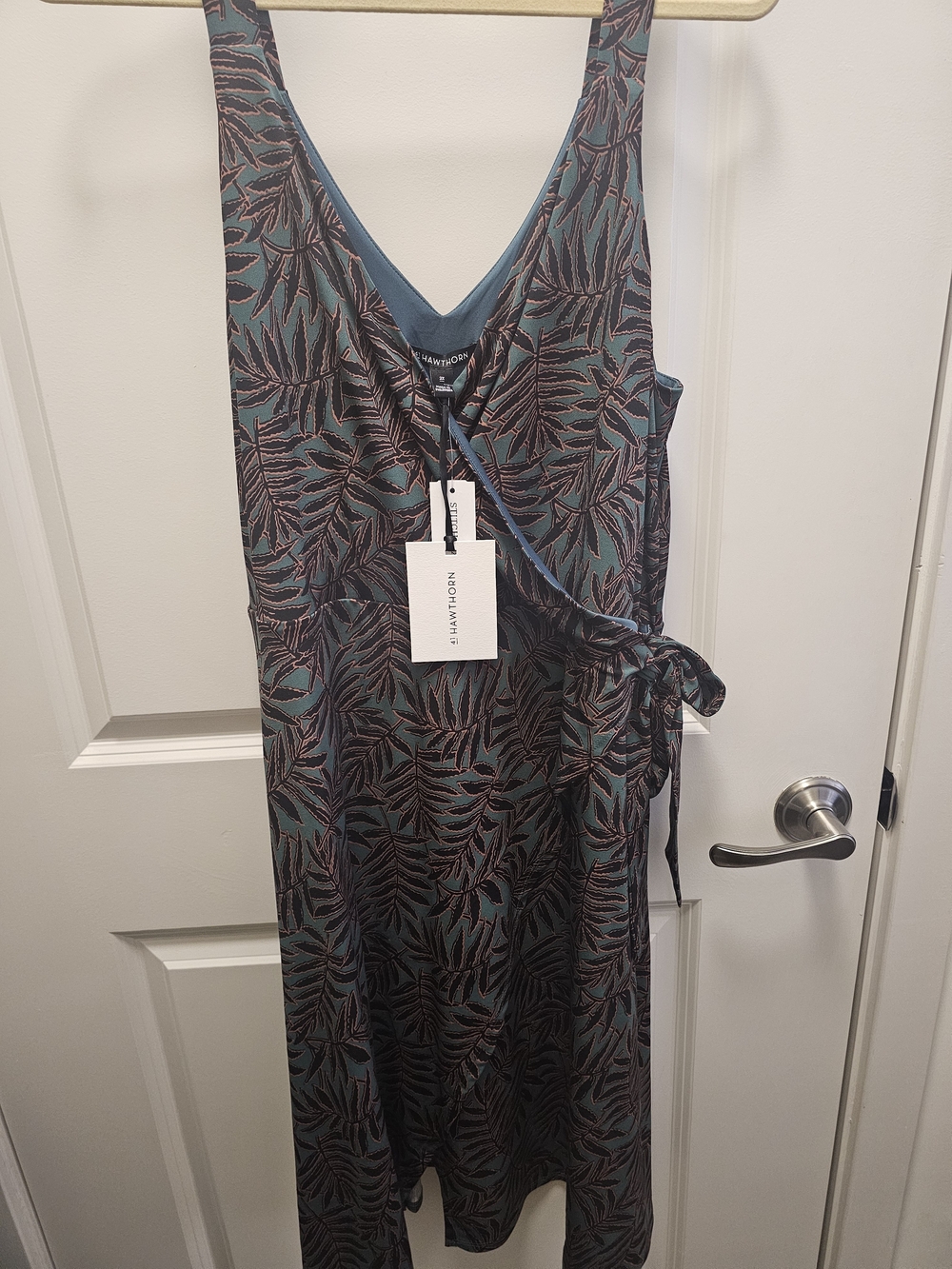 41 Hawthorn Teal and Black Leaf-Print Wrap Midi Dress